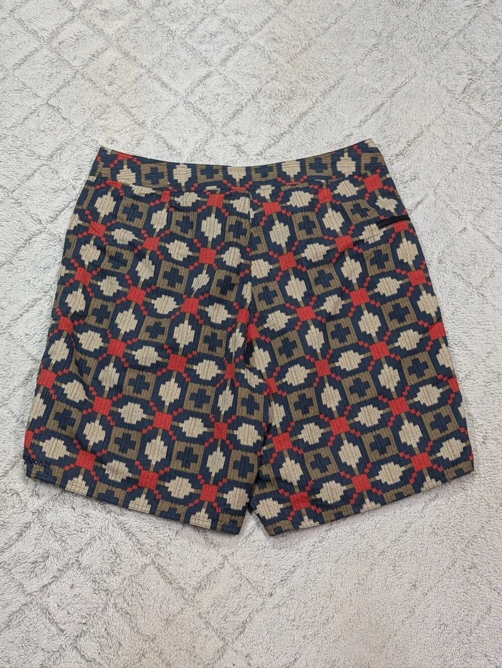 Patagonia Shorts Mens 36 Blue Red Geometric Print Wavefarer Board Swim Trail